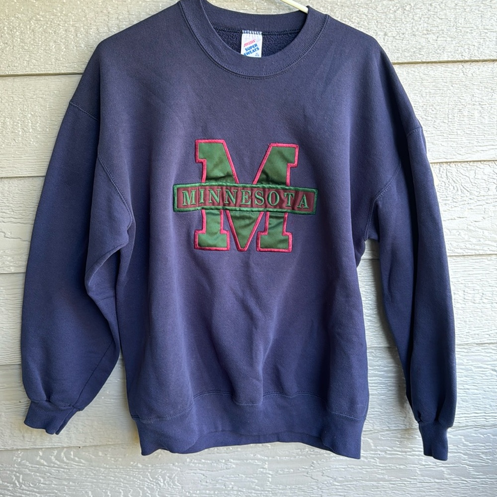 Minnesota sweatshirt
